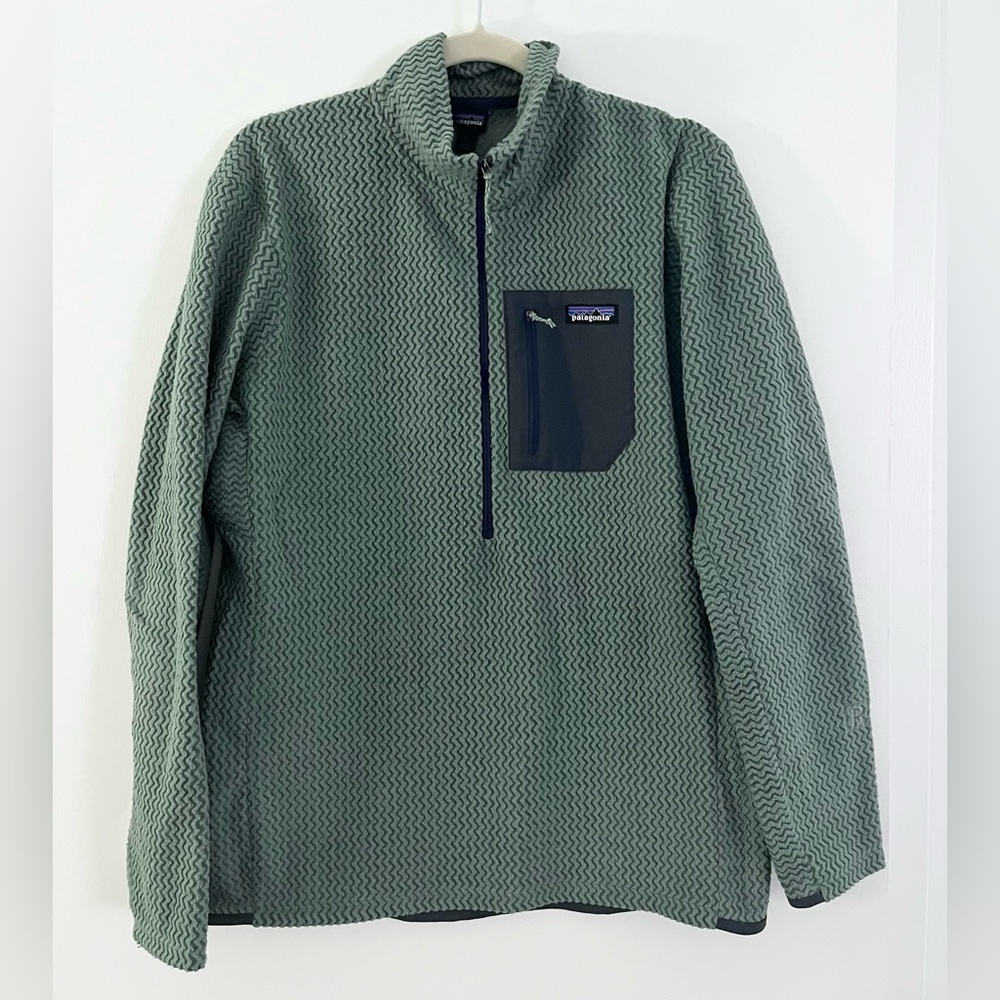 Patagonia men’s R1 air fleece zip-neck